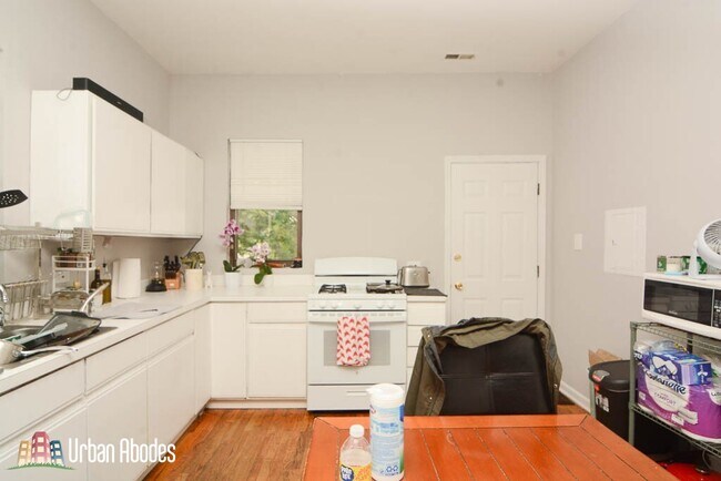 Photo - 456 N Paulina St Unidad G08C