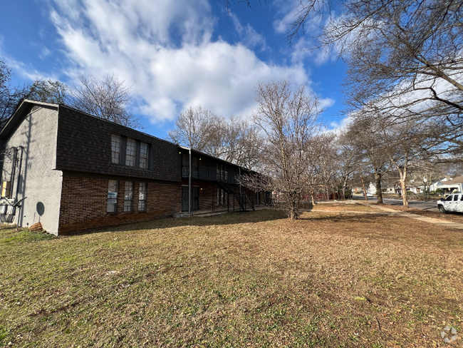 Building Photo - 700 Graymont Ave W Unit 2 Rental