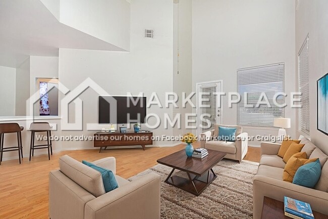 Photo - 10329 Nantucket Dr