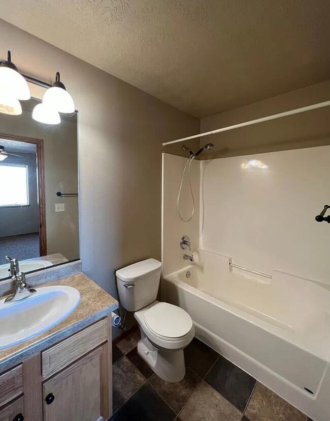 Photo - 3604 W 93rd St