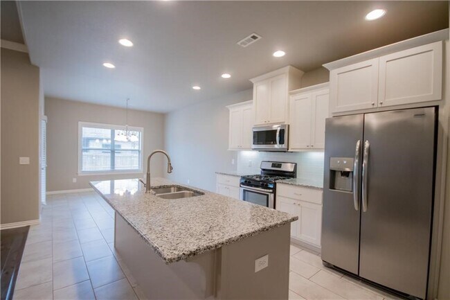 Photo - 301 Cisterna Dr