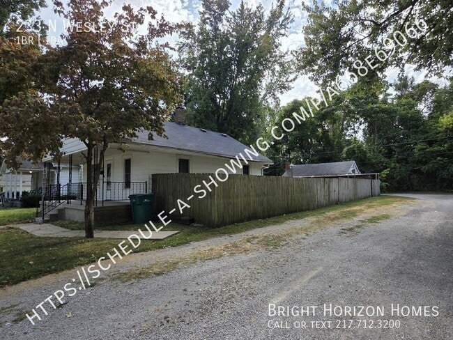 Photo - 233 N Wesley St