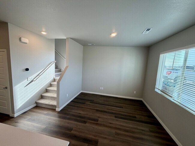 Photo - 1353 Reynolds St