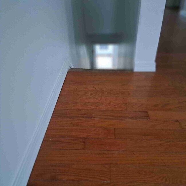 411 McKean St Apartment Unit 2 Philadelphia, PA