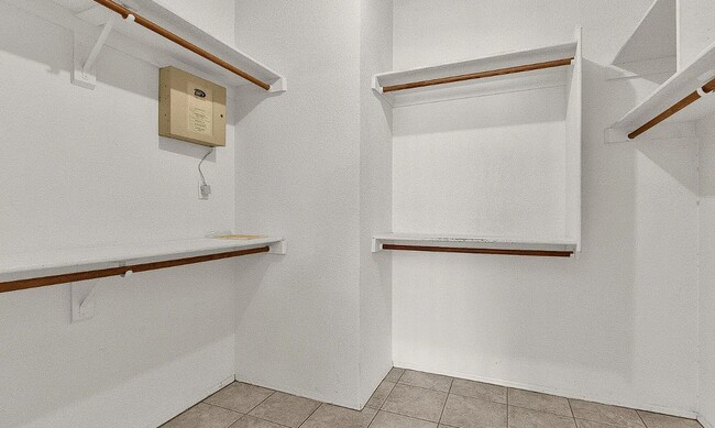 Photo - 3110 W Baylor Ln