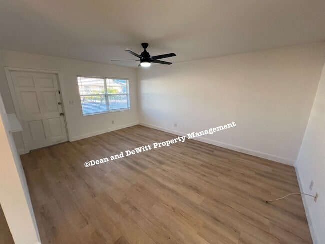 Photo - 2 Bed/1 Bath - Unit 8