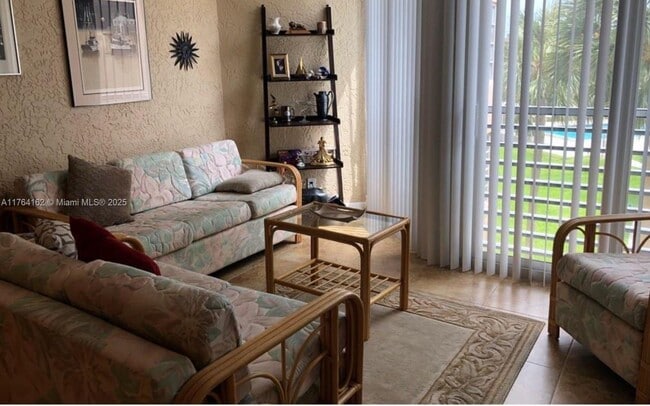 Photo - 1830 Sabal Palm Dr