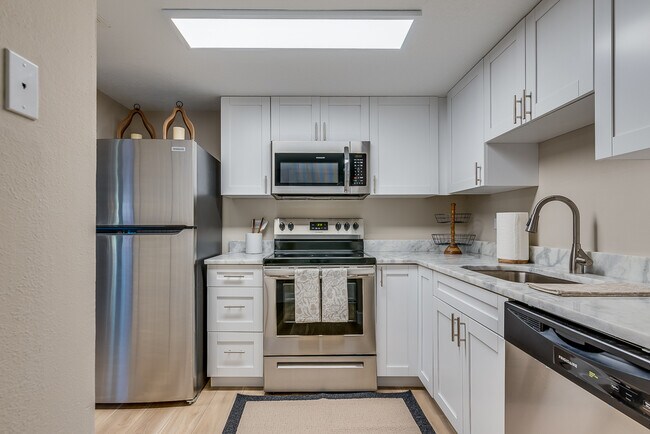 Photo - Aventine at Daytona Beach Apartments