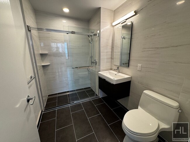 Photo - NORTHERN BOULEVARD Unit 5L