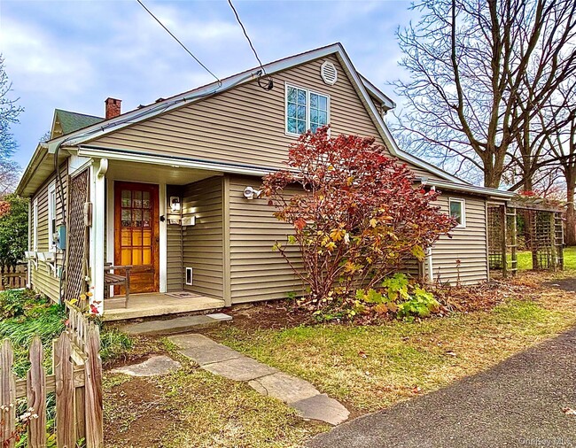 Building Photo - 60 Livingston St