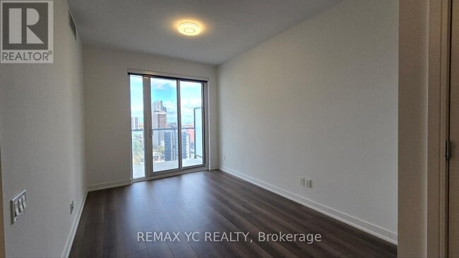 Photo - 3 Gloucester St Unité 2104