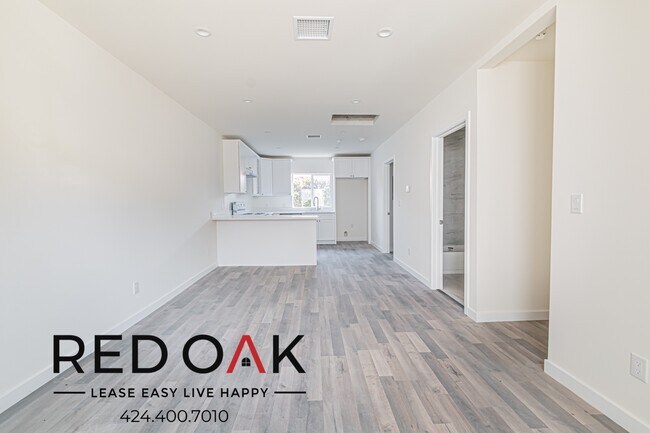 Photo - 1028 W 110th St Unidad 5