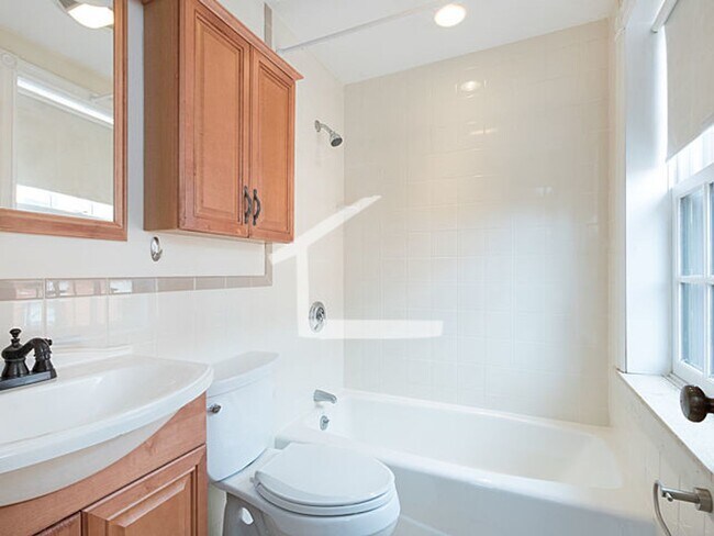 You may never see a 1 bed in Beacon Hill t... - You may never see a 1 bed in Beacon Hill t... House