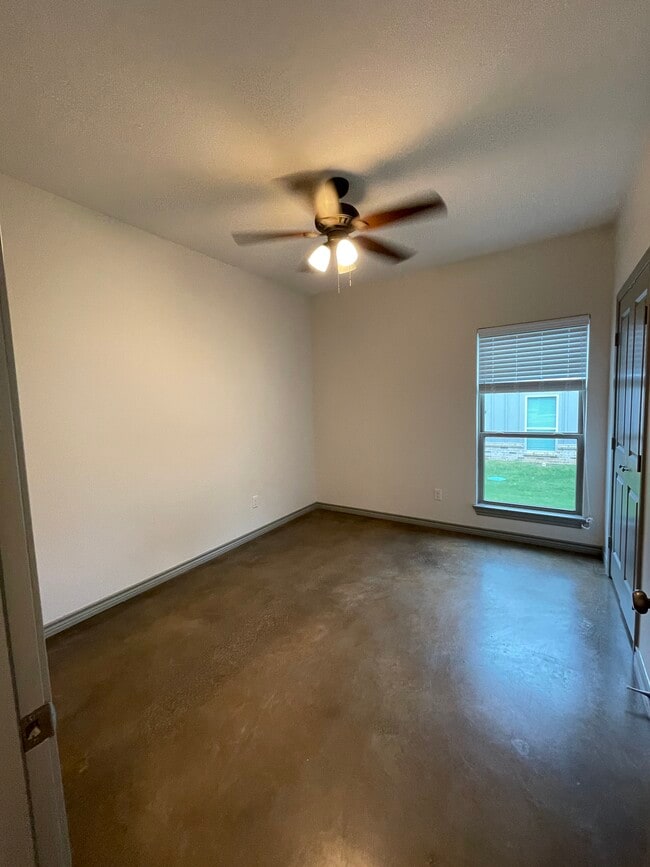 Photo - 4074 County Rd 152 W