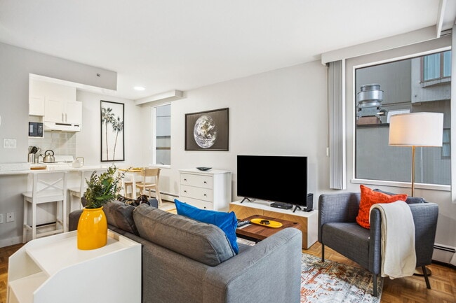 Building Photo - Somerset Unit 00403