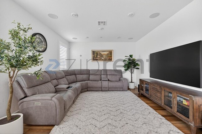 Photo - 12622 Stella Ln