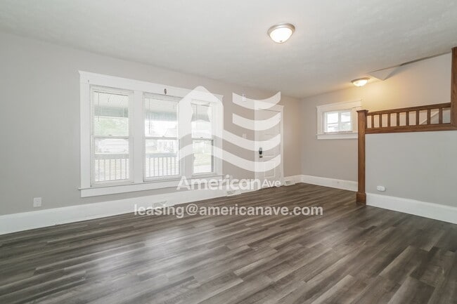 Photo - 247 27th St NW