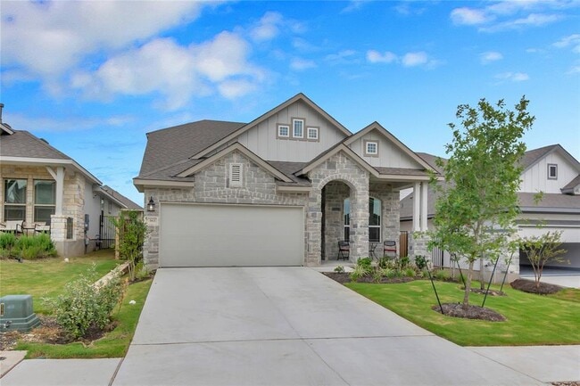 Photo - 563 Saturnia Dr