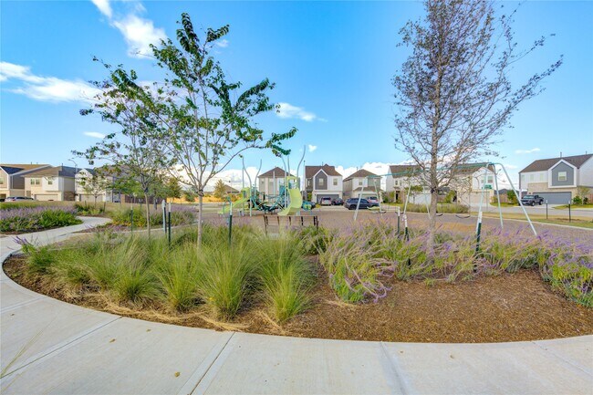Photo - 31918 Holland Arbor Trl