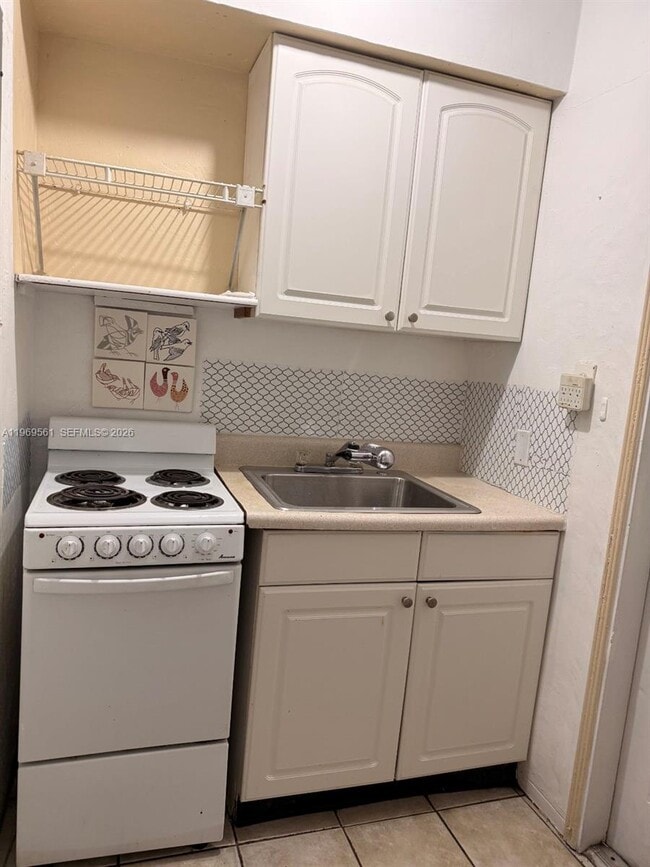 Photo - 1959 Taylor St Unit 1-2