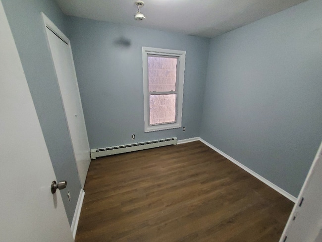 Photo - 16 Amity St Unit 2