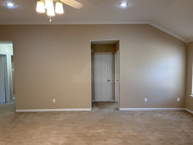 Photo - 334 Nolan Ridge Dr