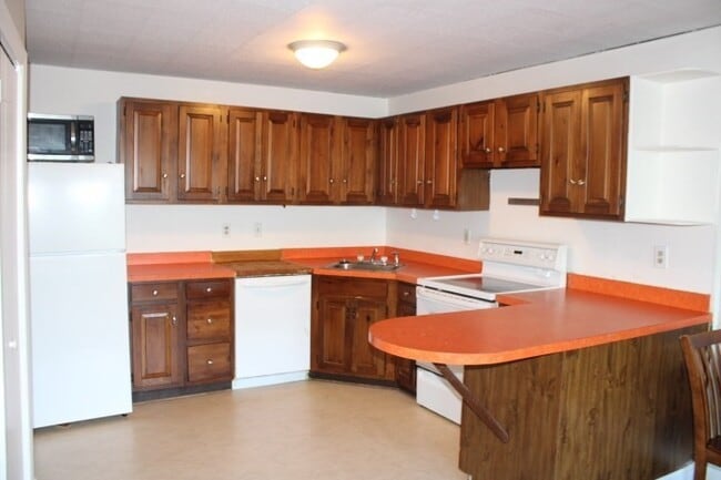 Photo - 146 Main St Unit 2