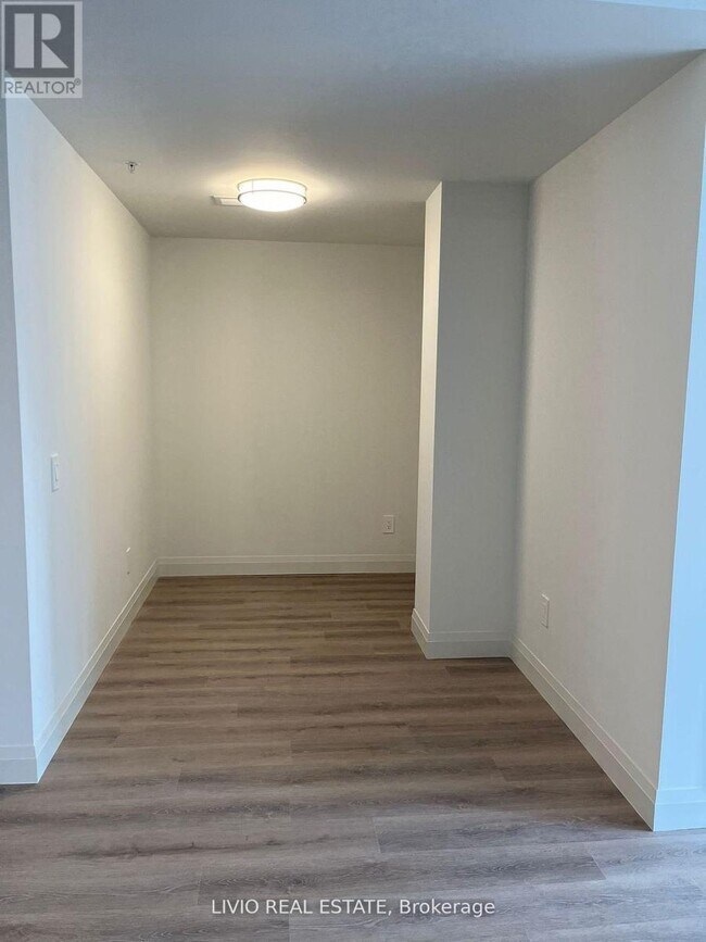Photo - 1333 Weber St E Unit 309