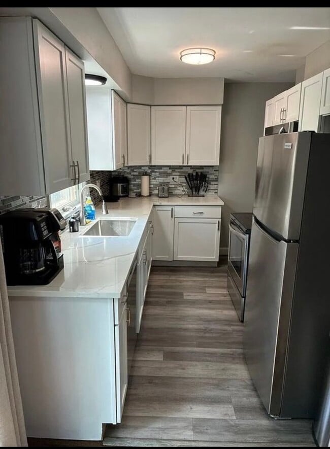 Photo - 436 Springhill Dr