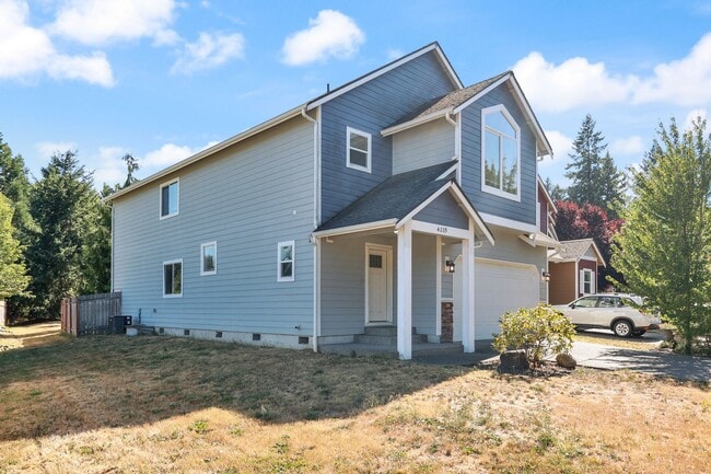 Photo - MOVE IN READY! Heat pump with A/C - 4 bdrm home with den and large loft, fenced back yard. On cul...