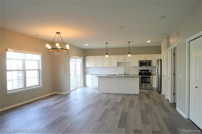 Photo - 3243 Camden Dr Unidad 118