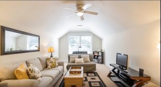Photo - 1304 Northview Ave NE Unit Top Floor