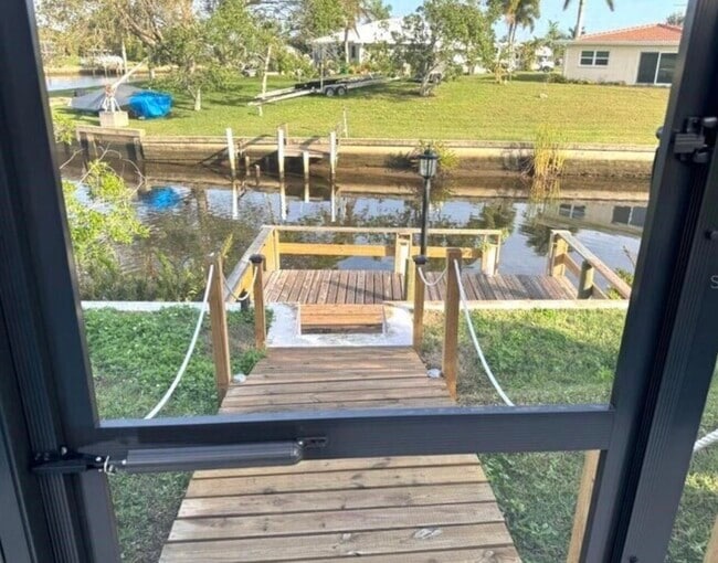 Photo - 6442 Fabian Rd
