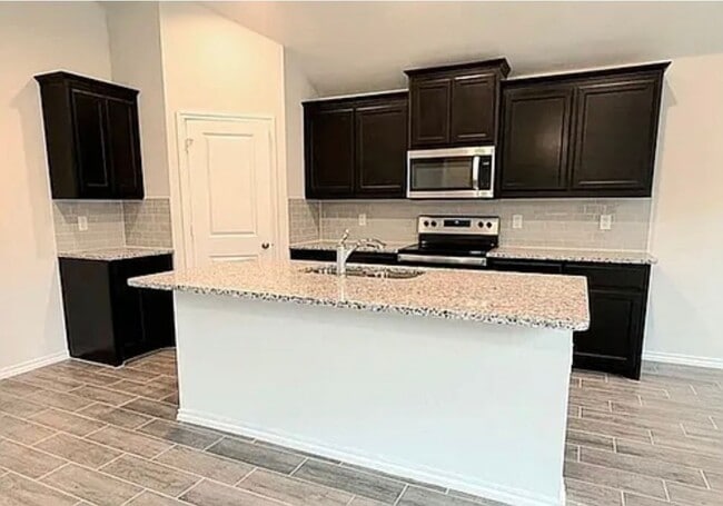 Photo - 5825 Brookville Dr