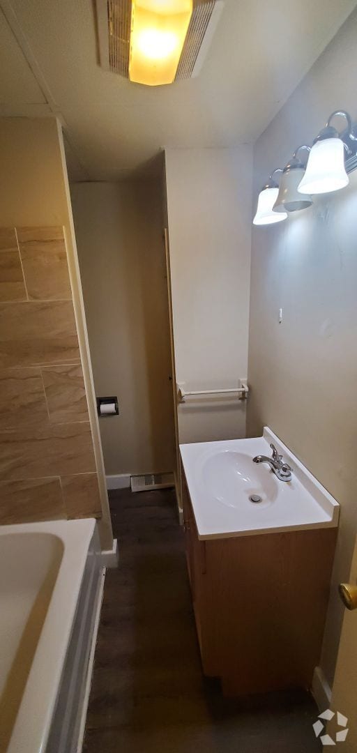 Building Photo - 841 Brackenridge Ave Unit 1 Rental