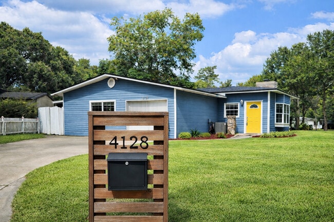 Photo - 4128 Arcot Cir