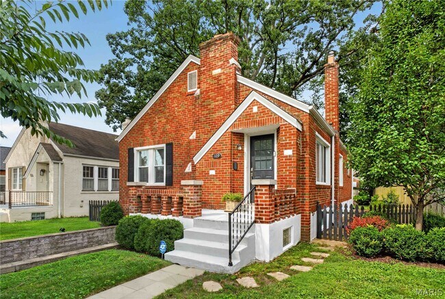 Photo - 109 Handlan Ct