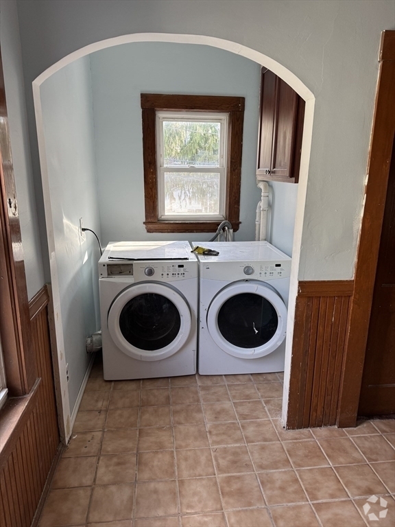 Building Photo - 37 Bexley Rd Unit 2 Rental