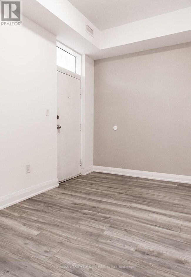 Photo - 213 Jarvis St Unit 4