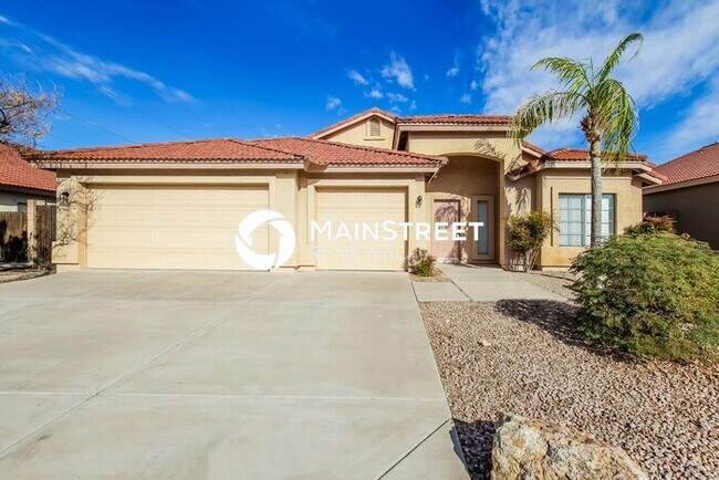 Building Photo - 3 Bedroom Pet-Friendly Home in Phoenix, AZ with Main Street Renewal