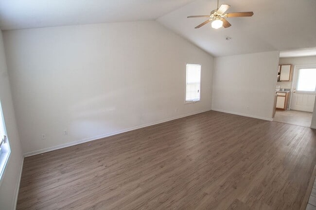 Photo - 5200-5202 Tessa Way Unit 5202 Tessa Way