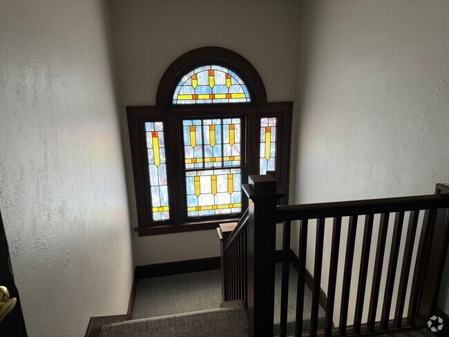 Building Photo - 304 Cornell Ave Unit 1 Rental