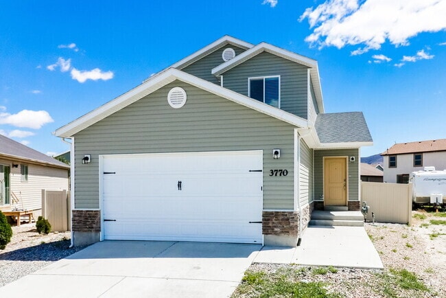 Building Photo - 3770 N Downwater St Rental