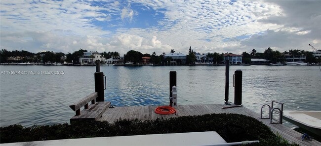 Photo - 621 N Mashta Dr