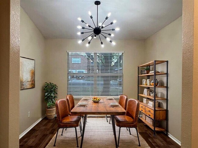 Photo - 137 Salado Dr