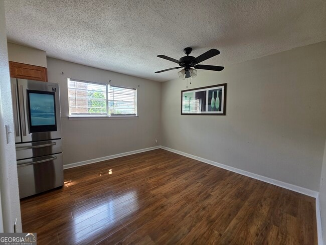 Photo - 4701 Flat Shoals Rd