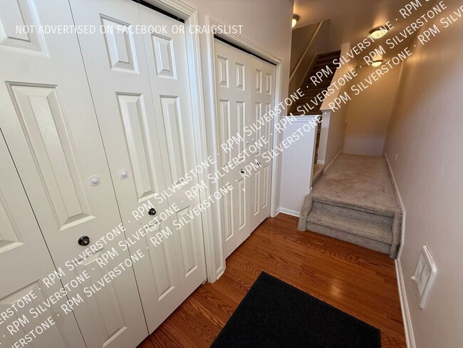 Photo - 3255 Camden Dr