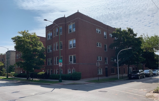 Photo - 1771 W Granville Ave Unit 2 A