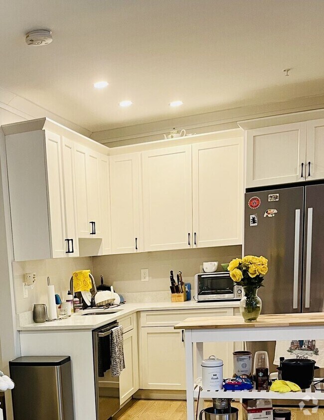 Building Photo - Ridgemont 4 Bed Rental