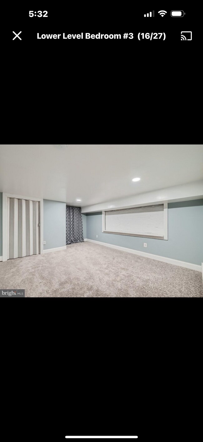 2926 E Fayette St